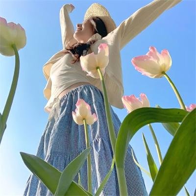 夜校女生海报