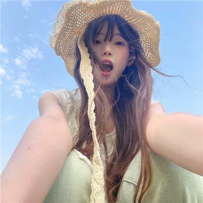 又是吴海英海报